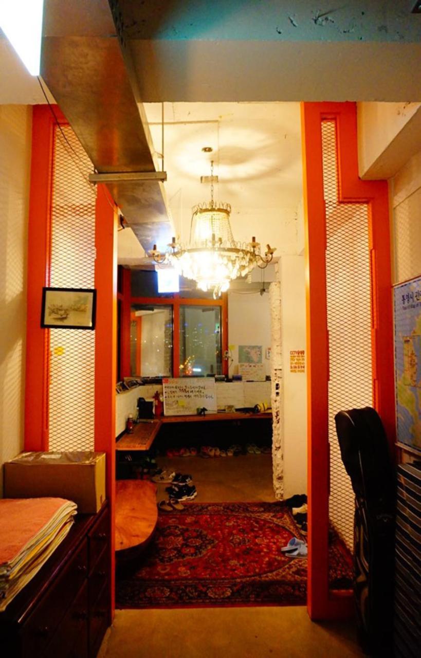 Lifeguesthouse Тхонйон Екстер'єр фото