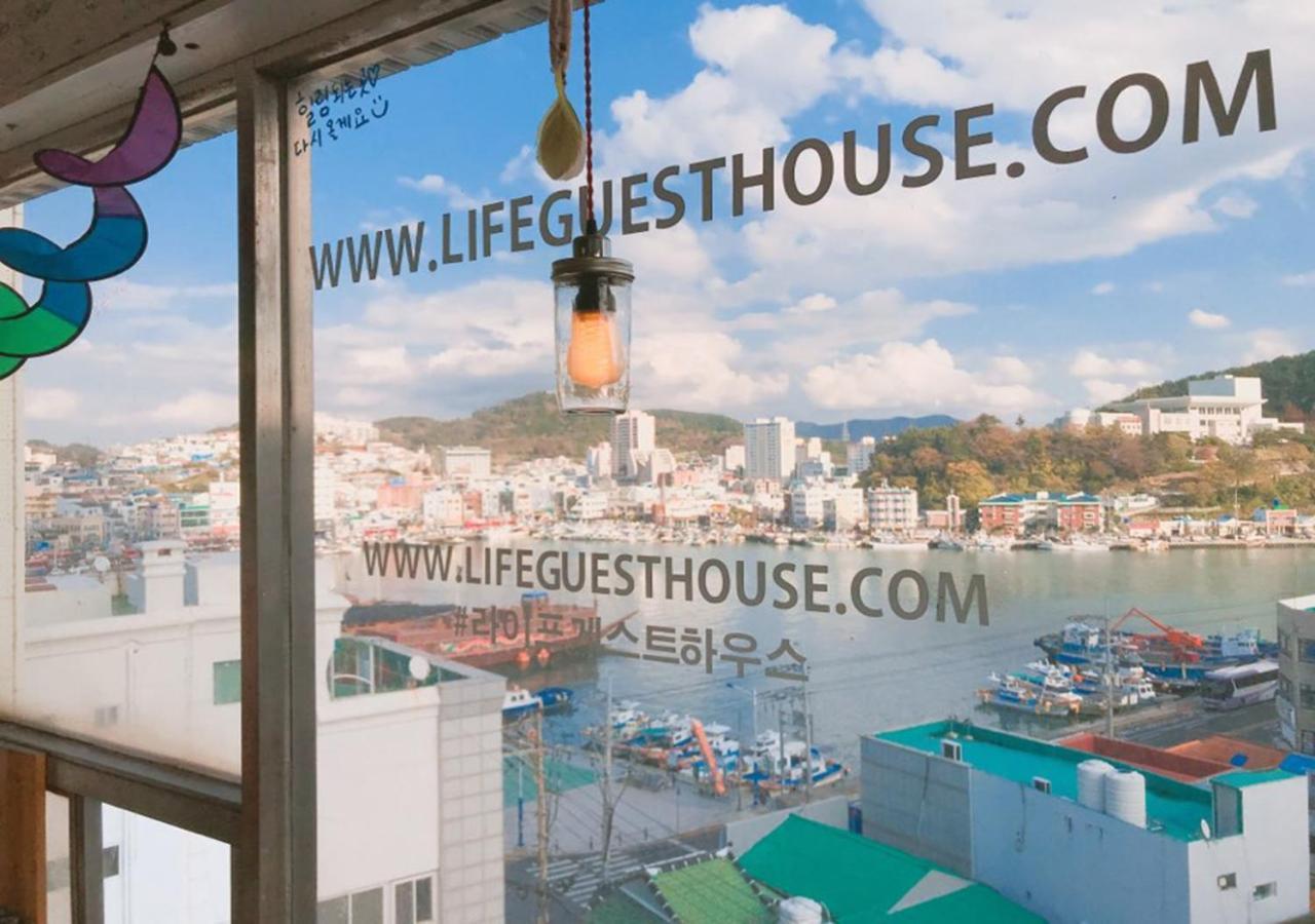 Lifeguesthouse Тхонйон Екстер'єр фото